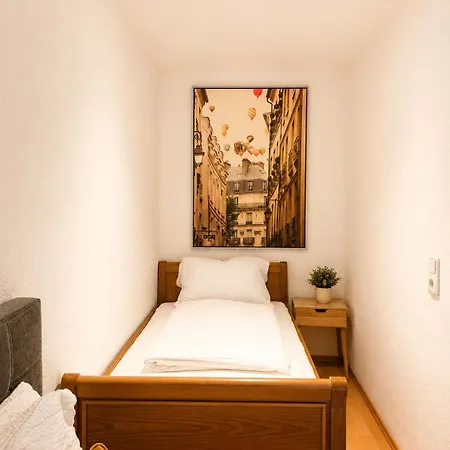 City- Schlachte- Free Parking 3* Bremen